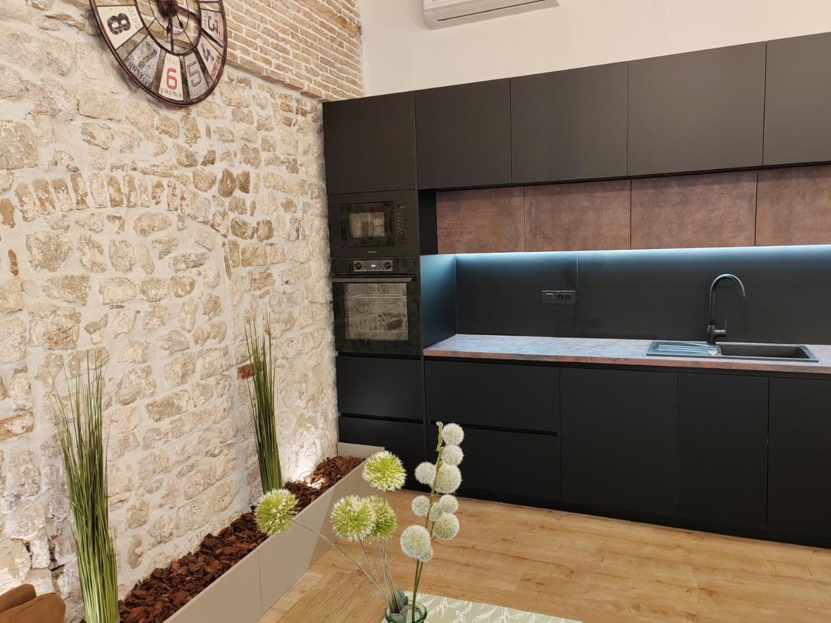 Town Square Apartment Zadar Exterior photo